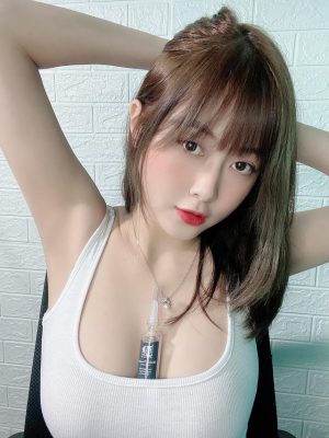 MMlive Hot Girl 9x Trà My Nàng thơ xinh đẹp, quyến rũ của xứ Huế 10 Cô nàng sỡ hữu vòng 1 khủng khiến nhiều chị em ganh tỵ