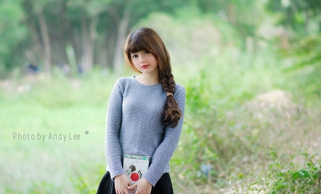 MMlive Lê Lý Lan Hương với biệt danh “Hot girl ảnh thẻ” 4 Shoot ảnh được thực hiện bởi "hot girl ảnh thẻ"