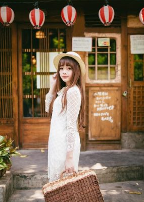 MMlive Lê Lý Lan Hương với biệt danh “Hot girl ảnh thẻ” 19 Nét đẹp của sự quyến rũ và trưởng thành