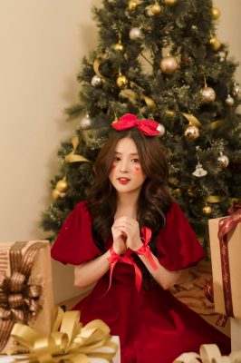 Cùng MMlive Ngắm nhìn những bức ảnh đón Noel siêu dễ thương của hot girl 9x Thảo Nari 2 Bộ ảnh đón giáng sinh của người đẹp
