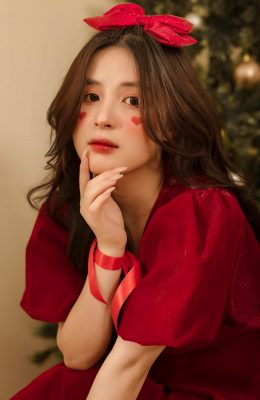 Cùng MMlive Ngắm nhìn những bức ảnh đón Noel siêu dễ thương của hot girl 9x Thảo Nari 7 Không sexy không hở hang những cô nàng vẫn mang nét quyến rũ riêng