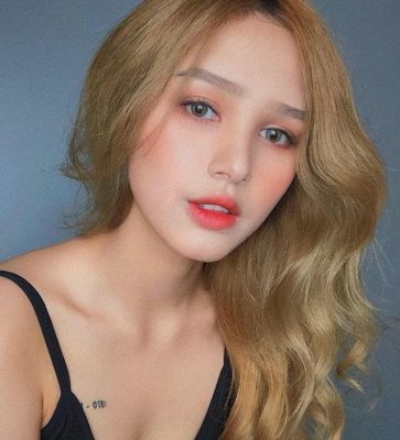 MMlive Ngắm nhìn danh sách các hot girl xinh đẹp trên instagram 6 Cô nàng là vợ Xemesic streamer giàu nhất Việt Nam