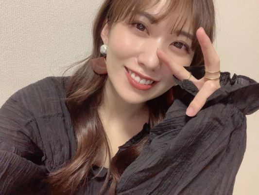 Cùng MMlive chiêm ngưỡng các ngôi sao trẻ trong làng giải trí JAV 3 Người đẹp quyến rũ Aika Yamagishi