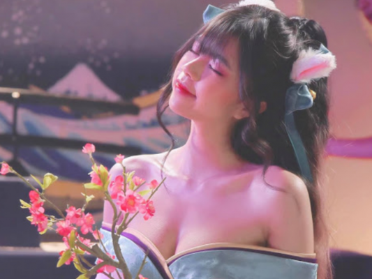 MMlive Chiêm ngưỡng nhan sắc ngọt ngào của cô nàng MC Mai Dora 2 Dù cô nàng tốt nghiệp nghành ngân hàng nhưng lại chuyển hướng sang côn đường sự nghiệp khác