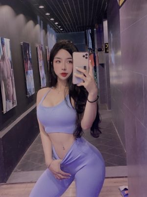 MMlive Cô nàng Su Ah hot girl phòng gym với bờ mông khủng 1 Cô nàng hot girl phòng gym