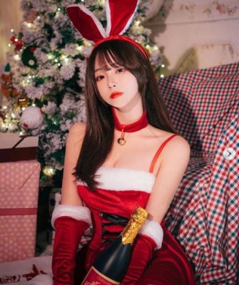 Cùng MMlive ngắm ảnh các nàng hot girl 9x đón Noel cực nóng bỏng 1 Hot girl xinh đẹp mùa giáng sinh