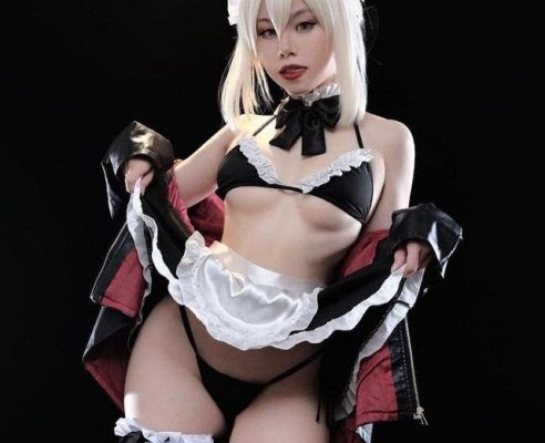 MMlive Nàng hot girl Việt Ain Nguyễn với loạt ảnh cosplay gợi tình cực quyến rũ. 6 Cô nàng hóa thân người hầu