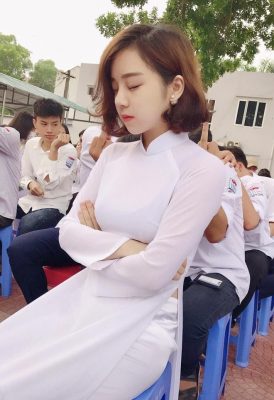 MMlive Chiêm ngưỡng vẻ đẹp nóng bỏng và quyến rũ của hot girl ngủ gật Nhã Tiên 1 Hot girl ngủ gật Nhã Tiên