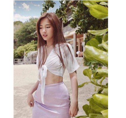 MMlive Hot girl trà sữa Nguyễn Hoàng Kiều Trinh hóa thân thành cô nàng sexy 7 Cô nàng cũng luôn chăm chỉ luyện tập để giữ vóc dáng thật đẹp
