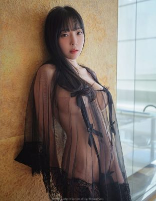 Cùng MMlive ngắm nhìn hot girl xứ Hàn nude bỏng mắt với 2,7 triệu theo dõi 3 Bóng hòng sở hữu rất nhiều người theo dõi trên trang cá nhân