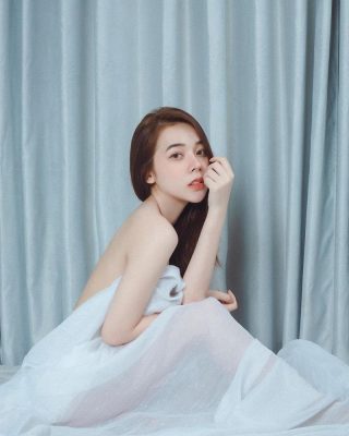 Cùng MMlive chiêm ngưỡng nhan sắc gợi cảm cùng thân hình quyến rũ của Tiktoker Quỳnh Miêu 9 Người đẹp tựa nàng thơ