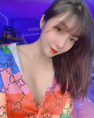 MMlive Ngắm nhìn nàng streamer Như Hexi xinh đẹp gợi cảm 3 Cô nàng không chỉ xinh đẹp mà còn rất giỏi.
