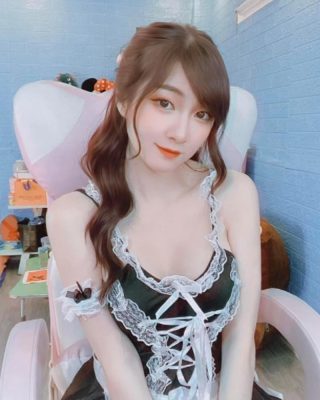 MMlive Ngắm nhìn nàng streamer Như Hexi xinh đẹp gợi cảm 5 Cô nàng xinh đẹp và nóng bỏng