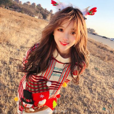 MMlive chiêm ngưỡng top 5 nàng hot girl xứ Trung 2 Những video của cô nàng luôn gây sốt trên mạng xã hội