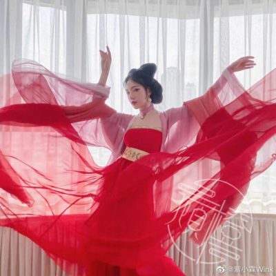 MMlive chiêm ngưỡng top 5 nàng hot girl xứ Trung 7 Cô nàng được nhiều người ưu ái đặt cho biệt danh nữ hoàng cổ trang