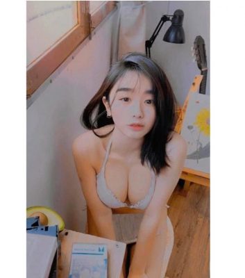 MMlive hot girl 2k1 với vòng ngực cực khủng Thiên Di 6 Người đẹp cũng chia sẻ bí quyết giúp chị em đẹp hơn