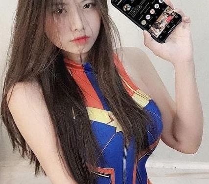 MMlive chia sẻ bộ ảnh nàng thơ Trương Khả Di 9X khoe thân hình bốc lửa 5 người đẹp khoe vòng 1 khủng