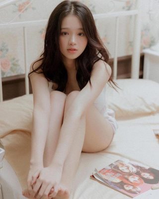 MMlive hot girl Linh Ka ngày càng quyến rũ sexy 3 Người đẹp nhận về không ít tai tiếng