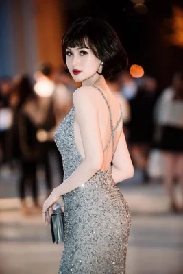 Mmlive Dù đã là bà mẹ 2 con nhưng Tâm Tít vẫn khiến các Fans mê mẩn bởi vòng ba quá hoàn hảo 3 MMLive chiêm ngưỡng vòng 3 "căng đét" của bà mẹ 2 con Tâm Tít