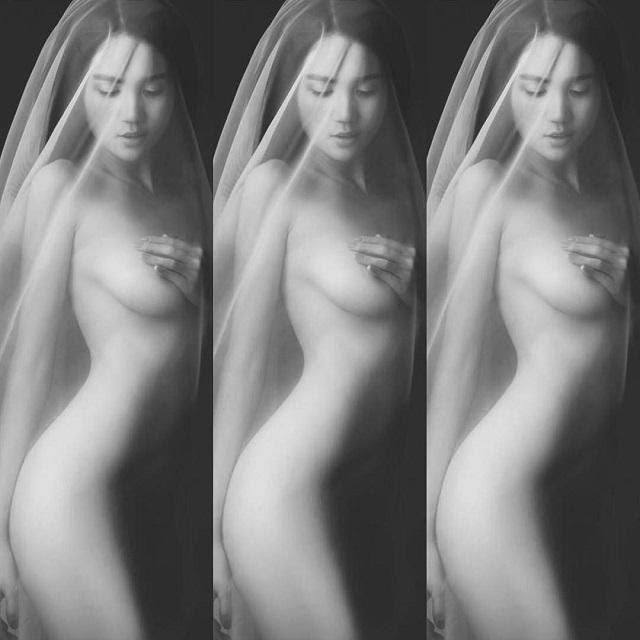 MMlive - Đường cong quyến rũ của Ngọc Trinh MMlive - Đường cong quyến rũ của Ngọc Trinh