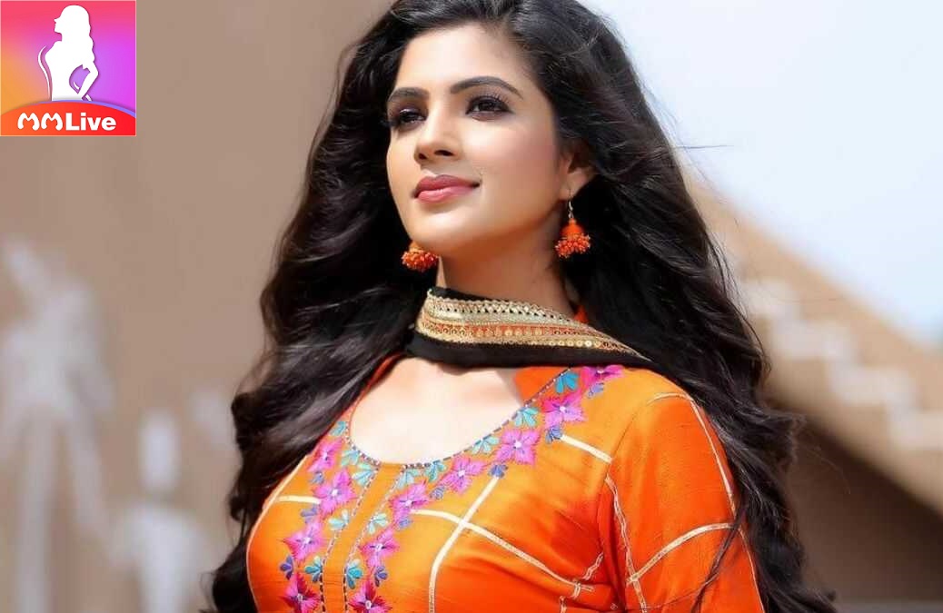 Ngắm 5 diễn viên Punjabi nóng bỏng được ái mộ nhất MMLive 4 Diljot