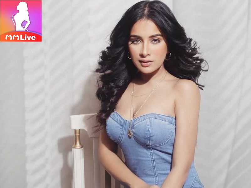 Ngắm 5 diễn viên Punjabi nóng bỏng được ái mộ nhất MMLive 1 Sara Gurpal