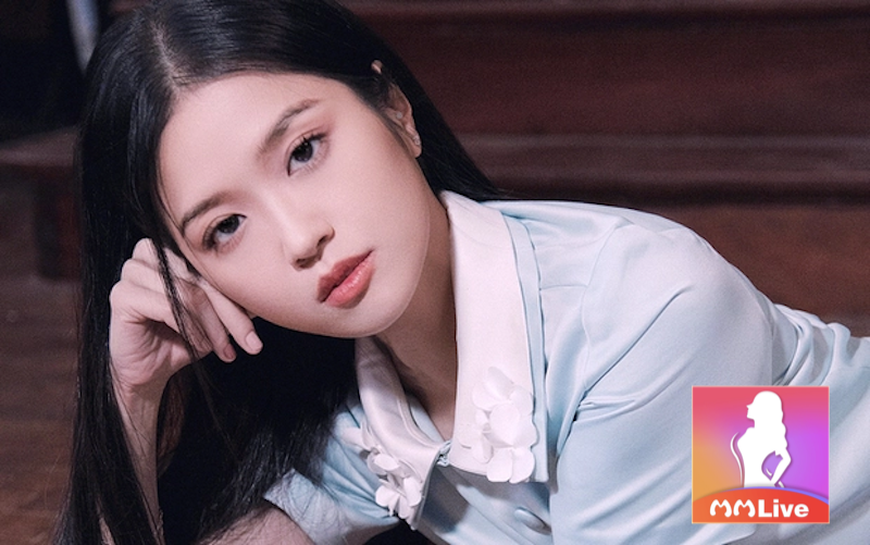 Suni Hạ Linh - Tiểu tiên tử trong đời thực của làn sóng âm nhạc Vbiz 3 ballad hát 6 thứ tiếng