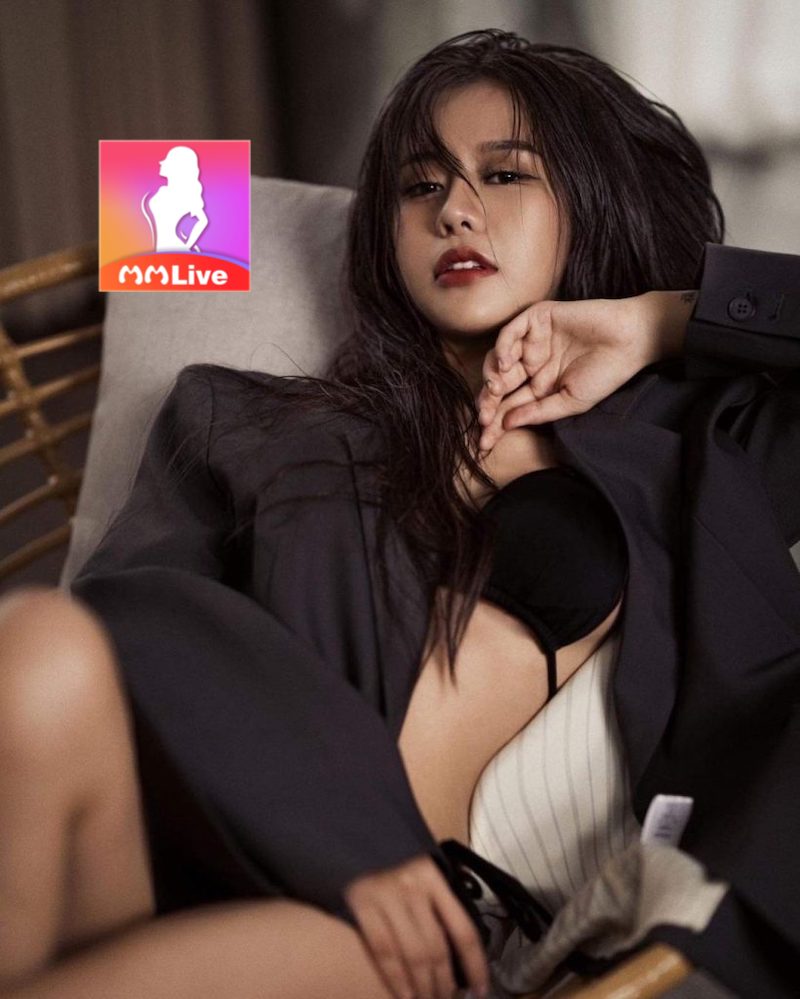 Hot girl Phan Minh Thư bị rò rỉ đoạn clip 18+ siêu kích thích 1 Phan Minh Thư